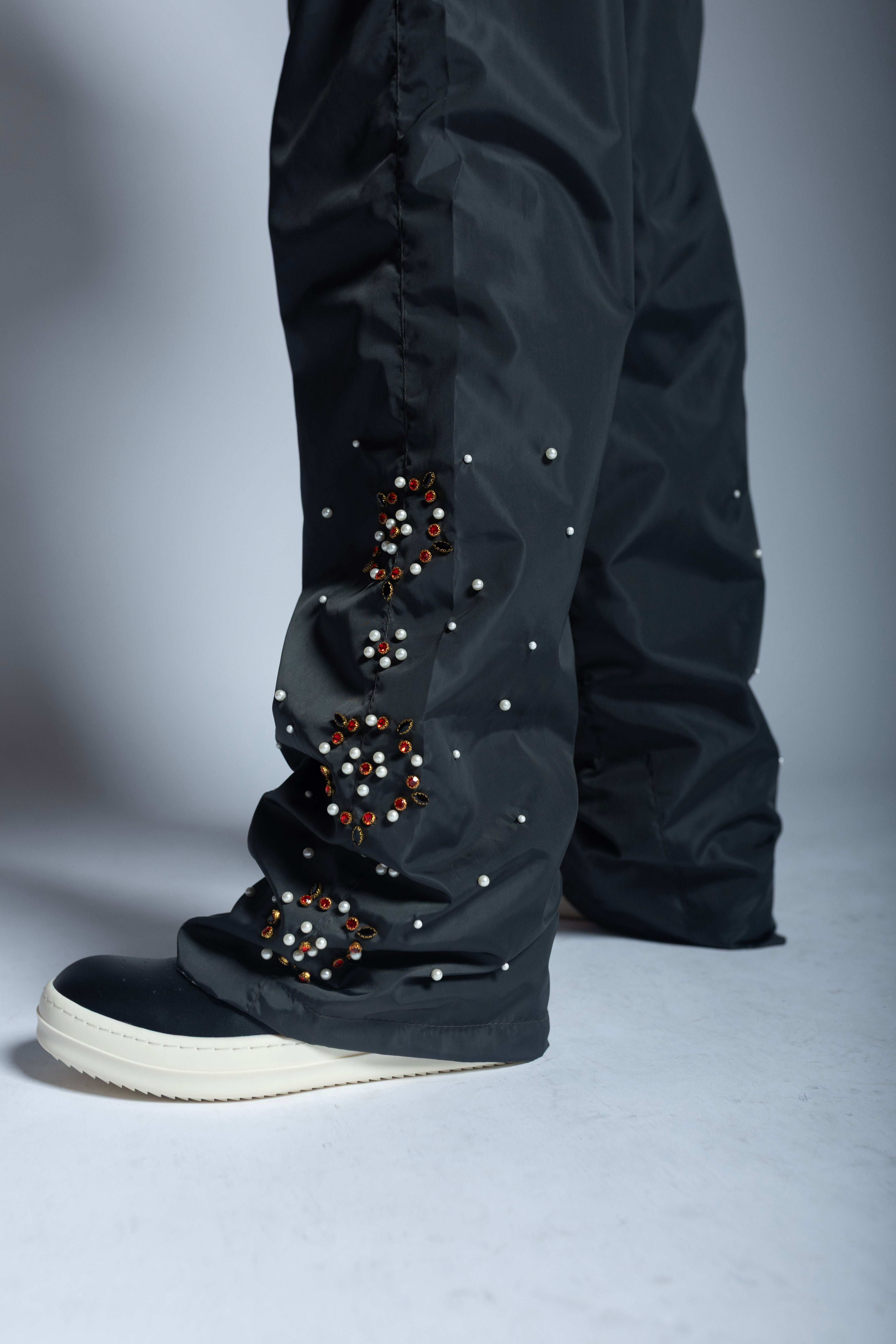‘triumph’ grey rain pants